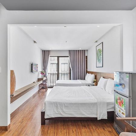 Delfino Hotel And Apartment Da Nang Bagian luar foto